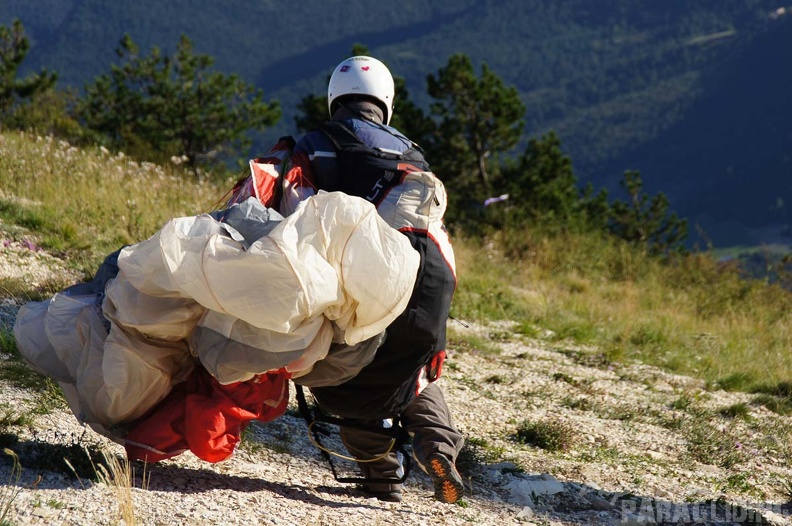 FX35.18_St-Andre-Paragliding-143.jpg