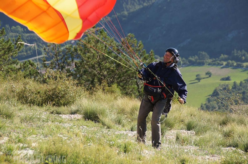 FX35.18_St-Andre-Paragliding-184.jpg