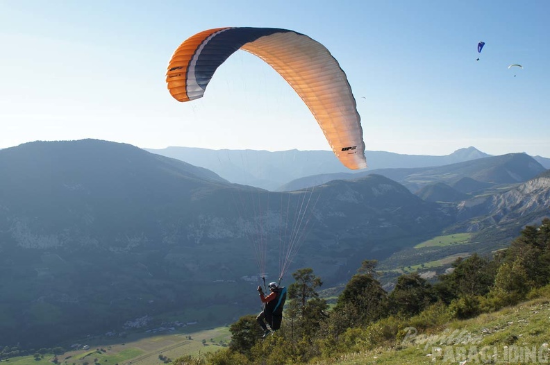 FX35.18_St-Andre-Paragliding-197.jpg