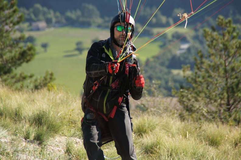FX35.18 St-Andre-Paragliding-210