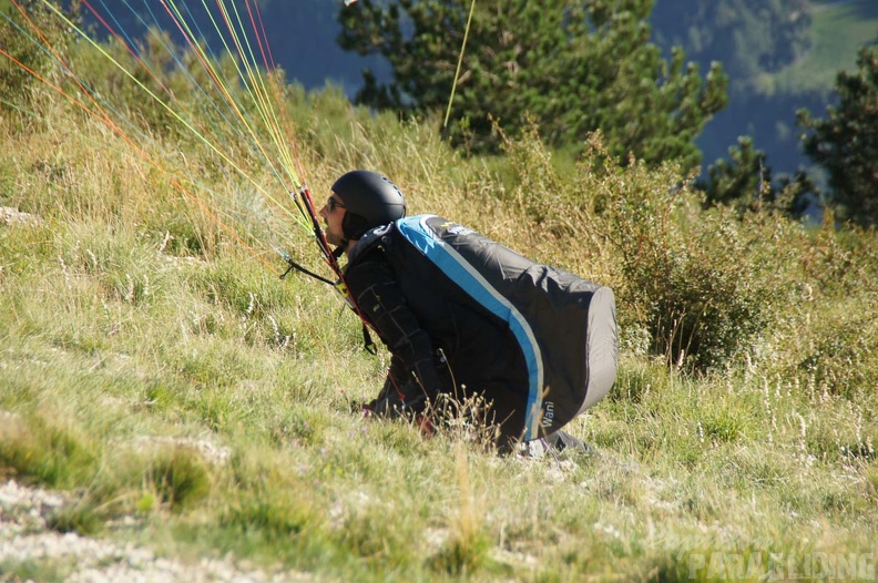 FX35.18_St-Andre-Paragliding-214.jpg