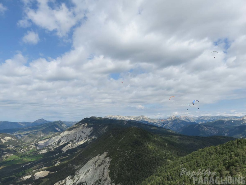 FX35.18_St-Andre-Paragliding-325.jpg