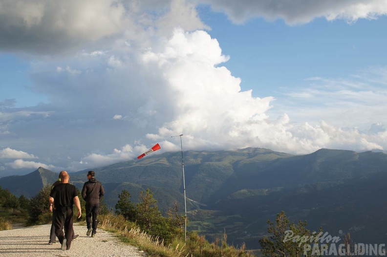 FX36.18_St-Andre-Paragliding-156.jpg