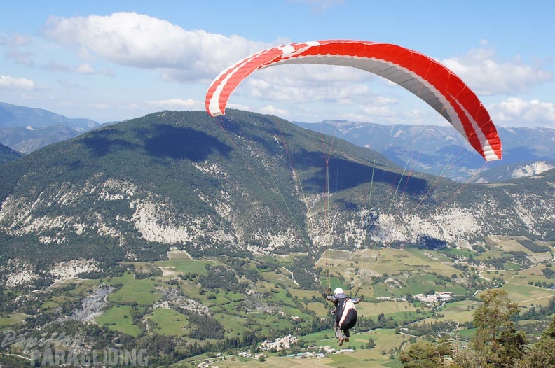 FX36.18_St-Andre-Paragliding-210.jpg