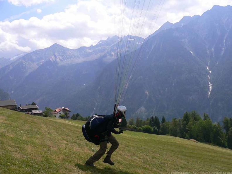 2010 Stubai Flugsafari Paragliding 074