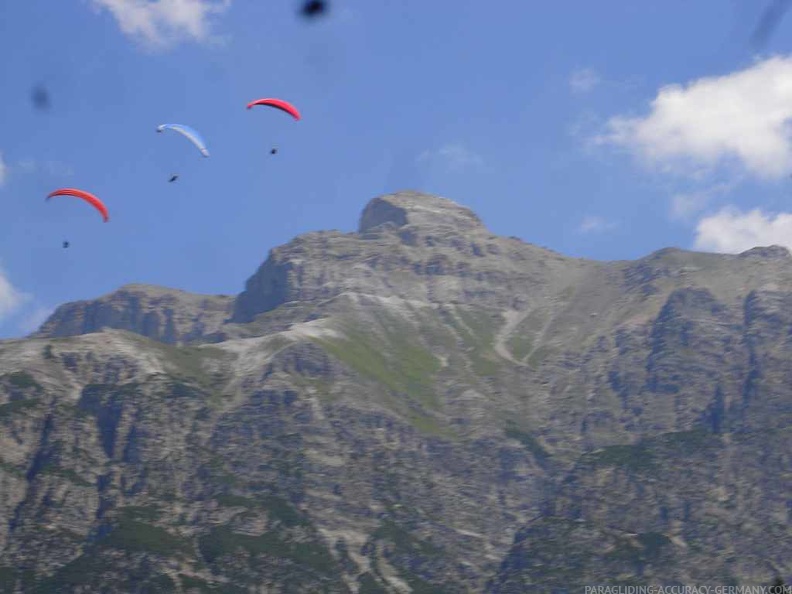 2010_Stubai_Flugsafari_Paragliding_167.jpg