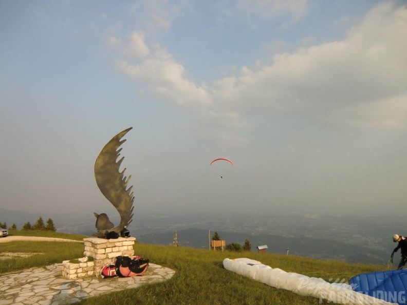 2011 FW17.11 Paragliding 236