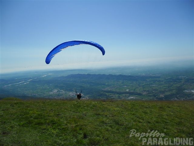 2011 FW28.11 Paragliding 044