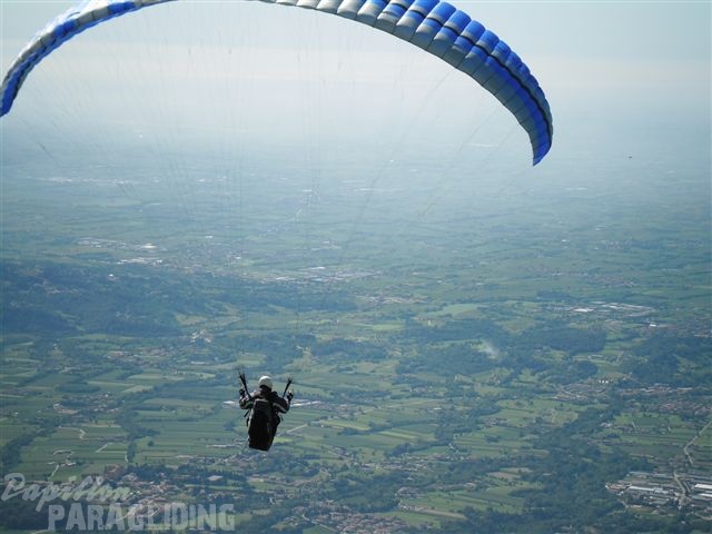 2011 FW28.11 Paragliding 049