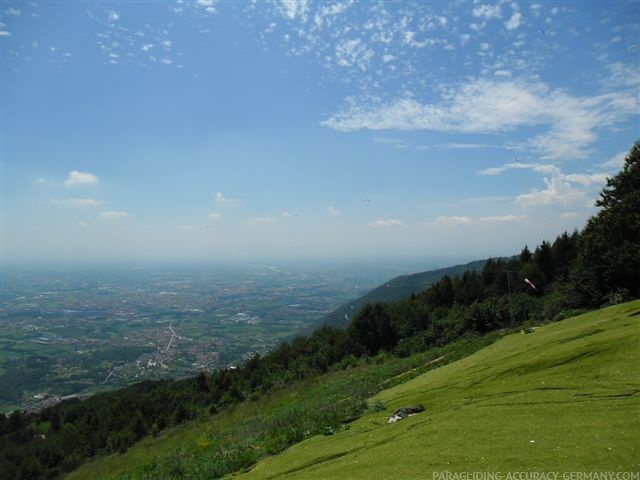 2011 FW28.11 Paragliding 063