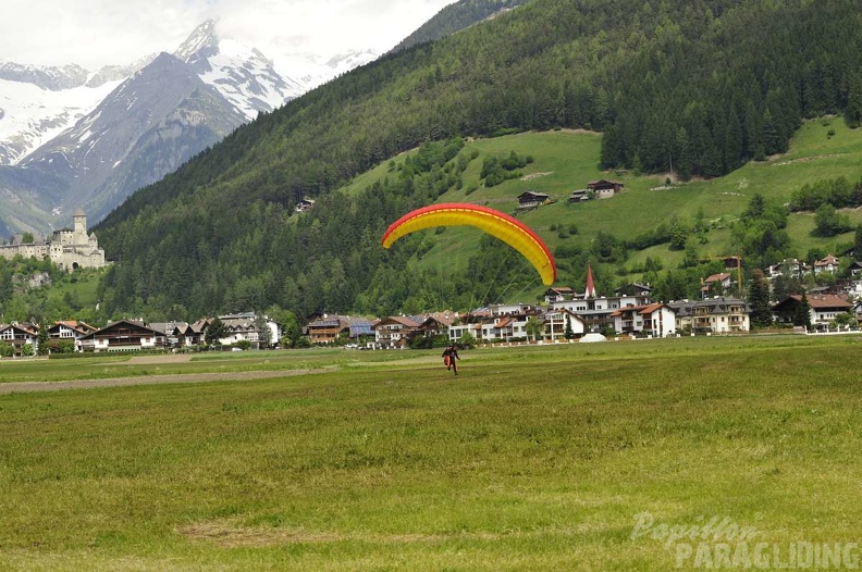 2012 FU1.12 Farfalla-Safari Paragliding 007