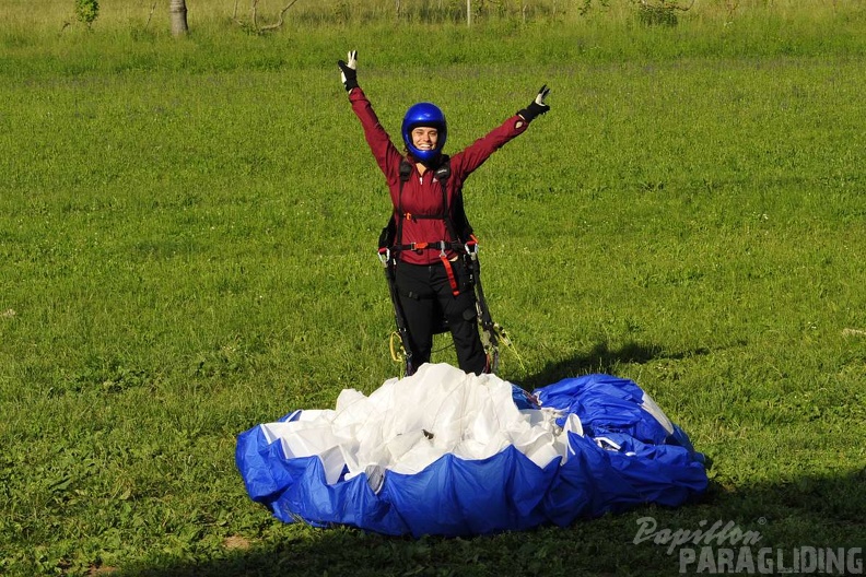 2012_FU1.12_Farfalla-Safari_Paragliding_056.jpg