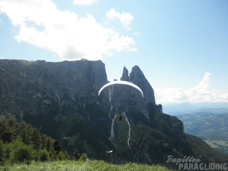 2011 FU1 Suedtirol Paragliding 160