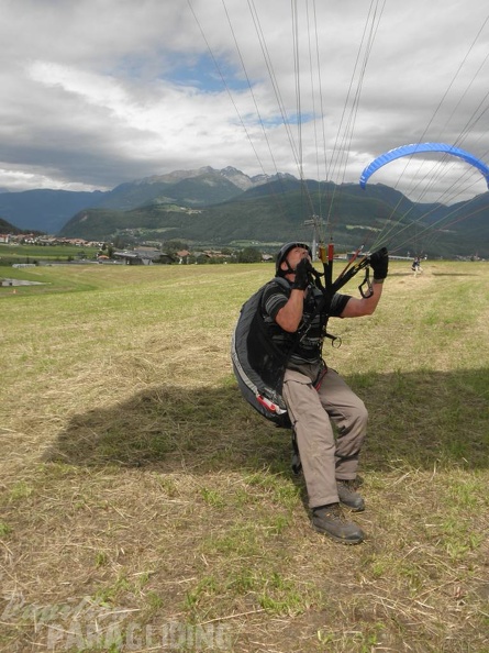 2011 FU1 Suedtirol Paragliding 195