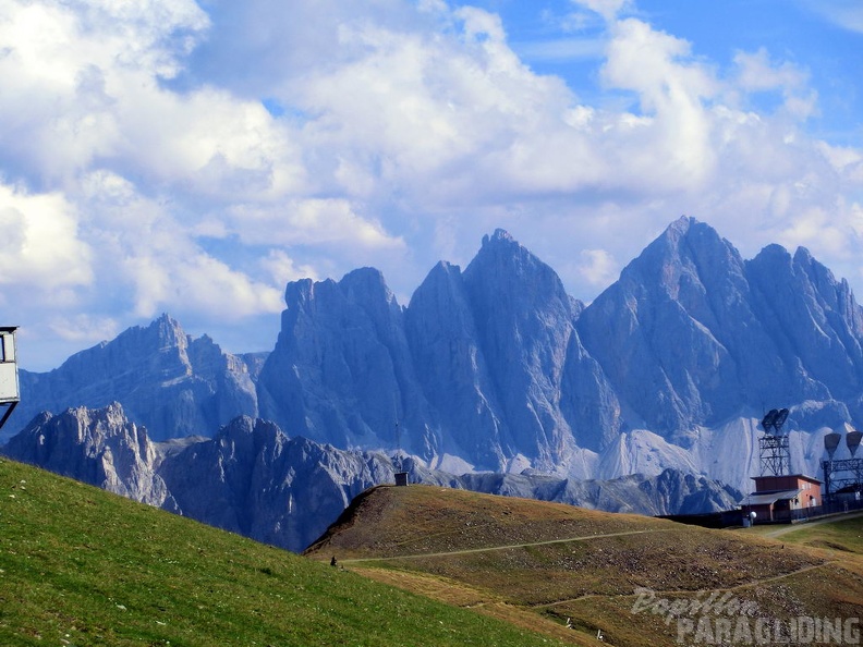 2011_FU2_Dolomiten_Paragliding_025.jpg