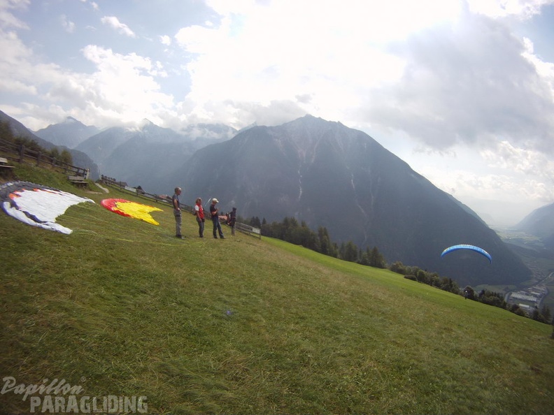 2011 FU2 Dolomiten Paragliding 061