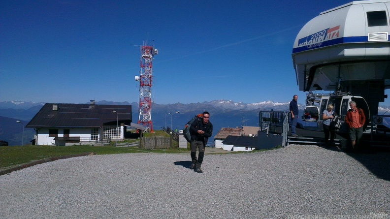 2012_FH3.12_Suedtirol_Paragliding_081.jpg