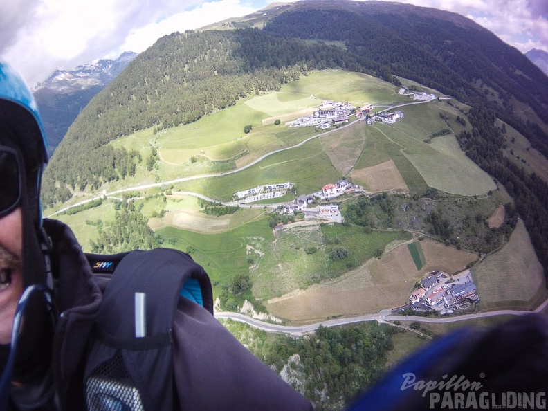 FWA26.16-Watles-Paragliding-1001