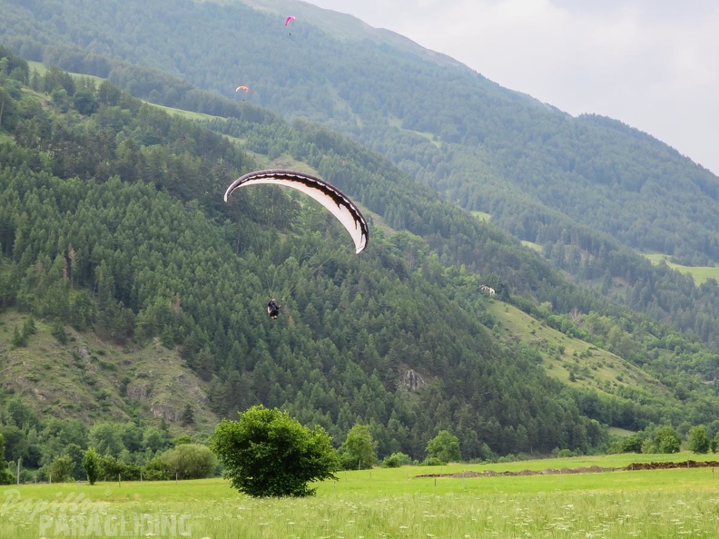 FWA26.16-Watles-Paragliding-1253.jpg