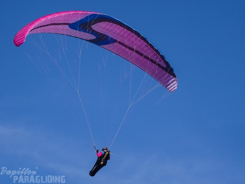 FWA26.16-Watles-Paragliding-1329