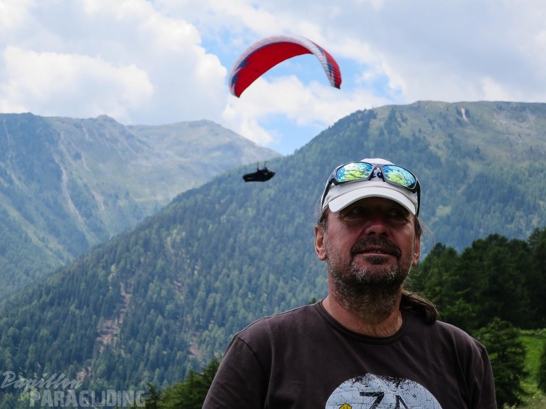 FWA26.16-Watles-Paragliding-1382