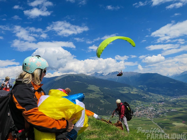 FWA26.16-Watles-Paragliding-1410.jpg