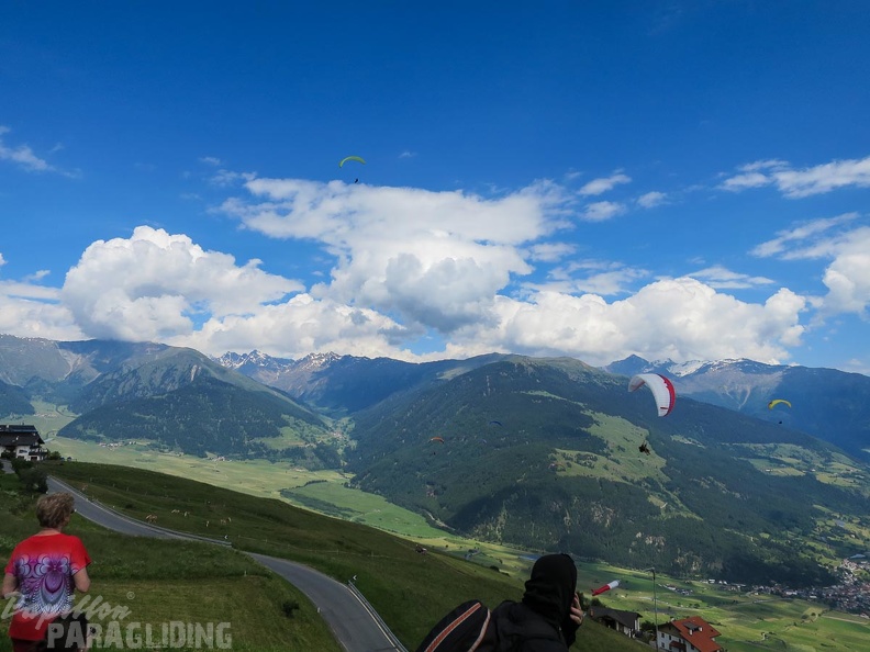 FWA26.16-Watles-Paragliding-1418.jpg