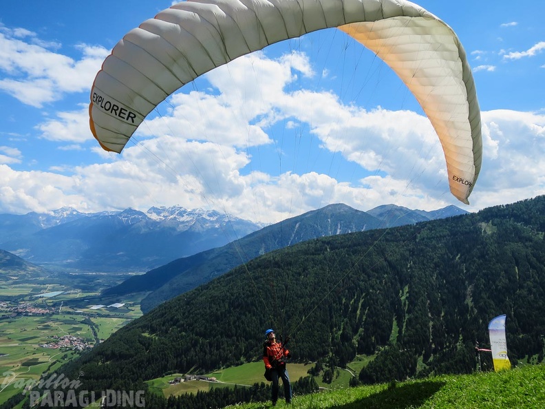 FWA26.16-Watles-Paragliding-1521.jpg