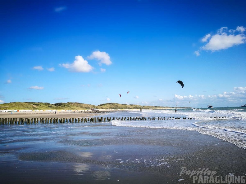 FZ37.17_Zoutelande-Paragliding-186.jpg