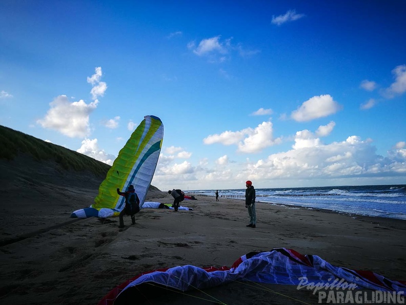 FZ37.17_Zoutelande-Paragliding-326.jpg