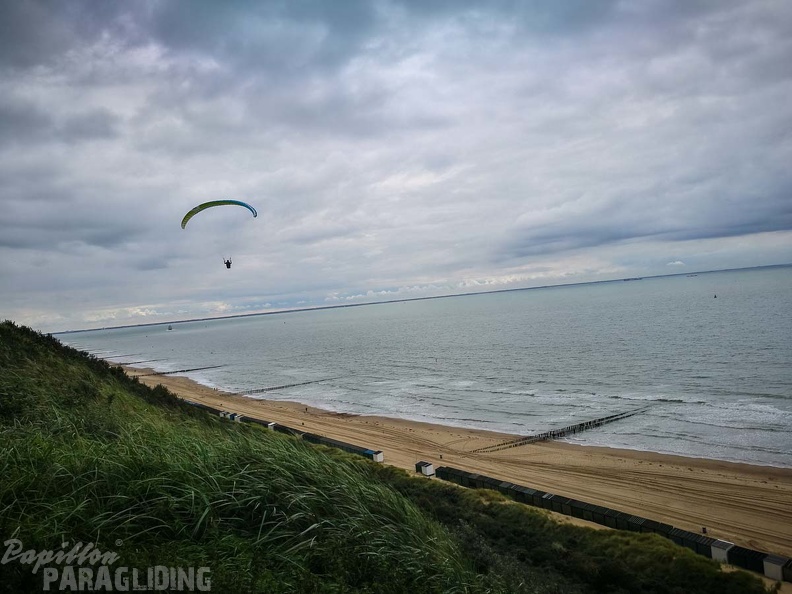 FZ37.17_Zoutelande-Paragliding-389.jpg