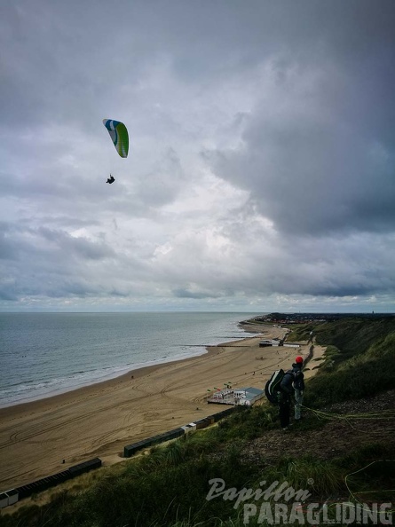 FZ37.17 Zoutelande-Paragliding-393