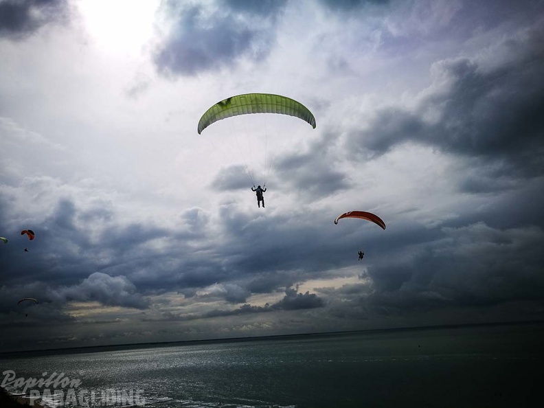 FZ37.17 Zoutelande-Paragliding-422