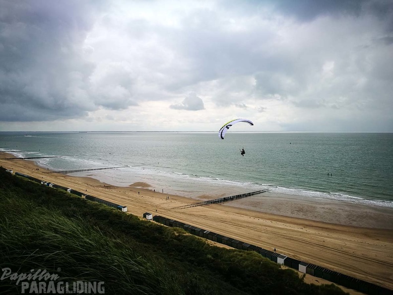 FZ37.17_Zoutelande-Paragliding-449.jpg