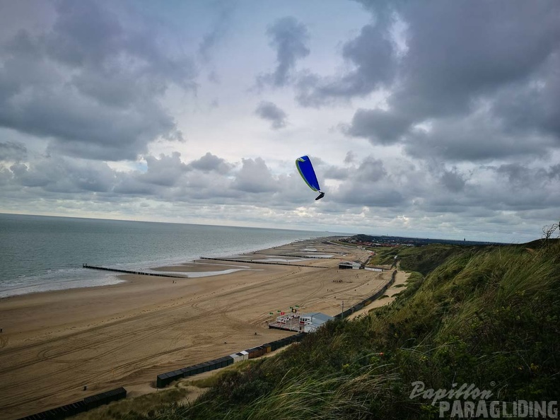 FZ37.17 Zoutelande-Paragliding-504