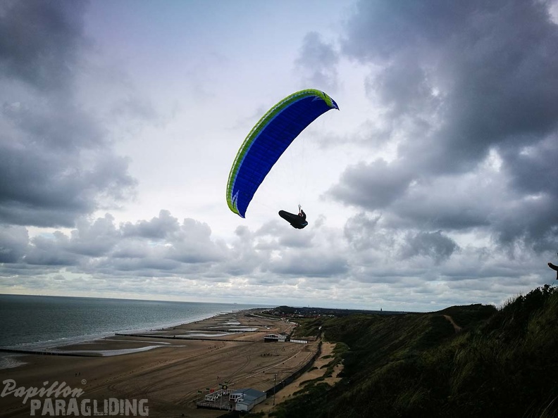 FZ37.17_Zoutelande-Paragliding-524.jpg