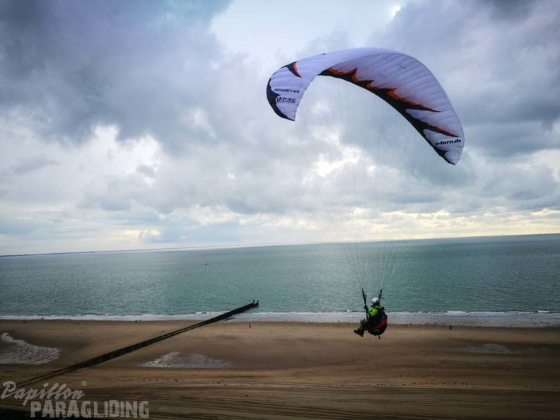 FZ37.17_Zoutelande-Paragliding-532.jpg