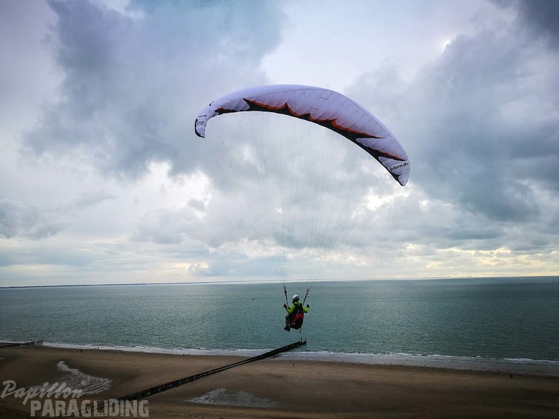 FZ37.17_Zoutelande-Paragliding-533.jpg