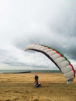 FZ37.18 Zoutelande-Paragliding-185
