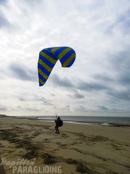 FZ37.18_Zoutelande-Paragliding-195.jpg