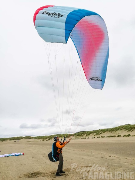 FZ37.18_Zoutelande-Paragliding-340.jpg