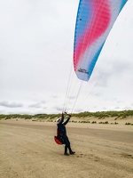 FZ37.18 Zoutelande-Paragliding-345