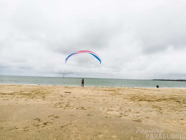 FZ37.18 Zoutelande-Paragliding-346