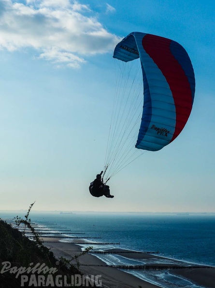 FZ37.18_Zoutelande-Paragliding-527.jpg