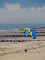 FZ37.18 Zoutelande-Paragliding-602