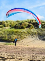 FZ37.18 Zoutelande-Paragliding-717