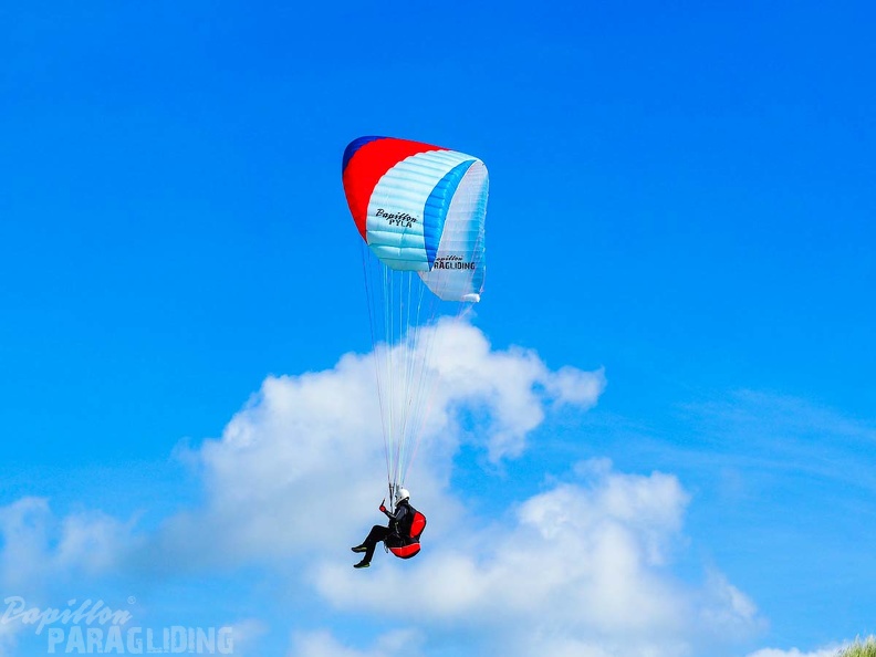 FZ37.18_Zoutelande-Paragliding-740.jpg