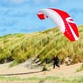 FZ37.18 Zoutelande-Paragliding-755