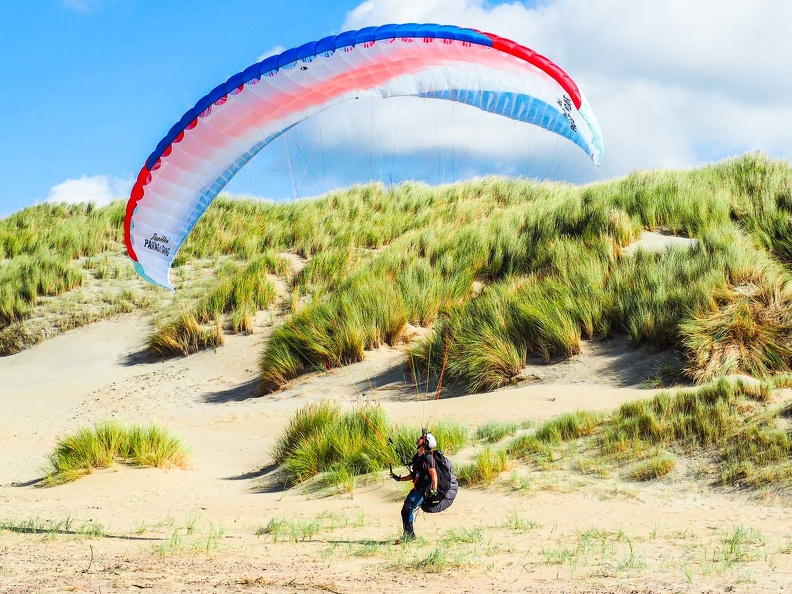 FZ37.18_Zoutelande-Paragliding-783.jpg