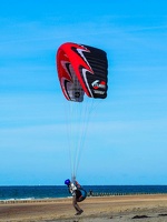 FZ37.18 Zoutelande-Paragliding-851